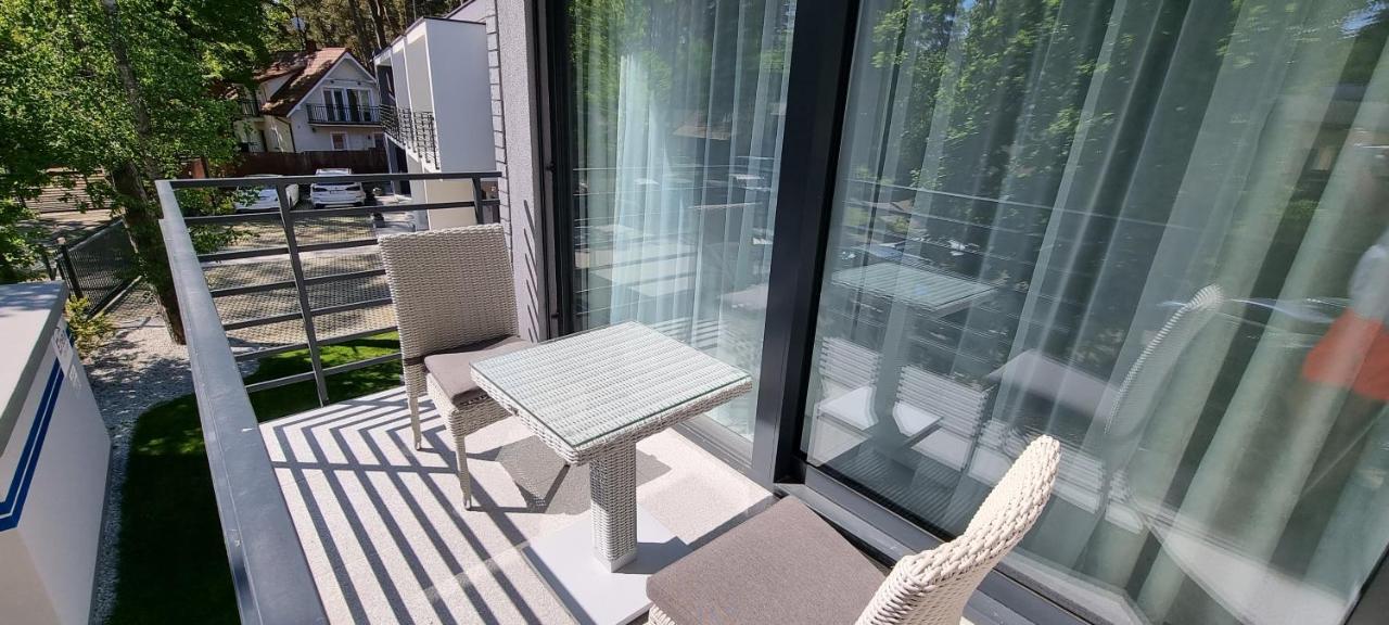Leo Royal Apartament Pobierowo Buitenkant foto